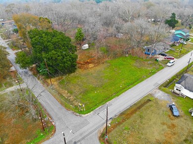 00 Tower, Houston, TX 77088 - photo 4