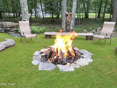 142 Mountain Top Dr, Dingmans Ferry, PA 18328 - photo 5