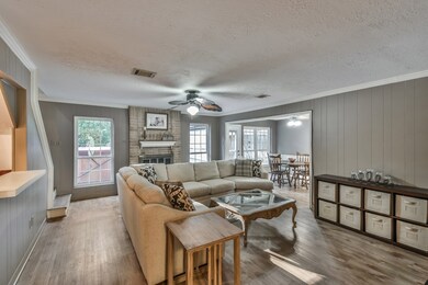 12318 Oak Park Dr, Houston, TX 77070 - photo 7