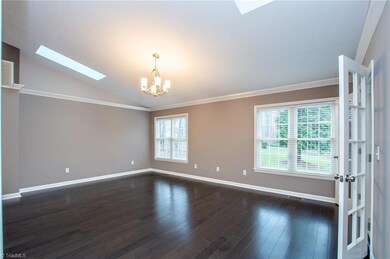 304 Westminster Ct, Asheboro, NC 27205 - photo 4