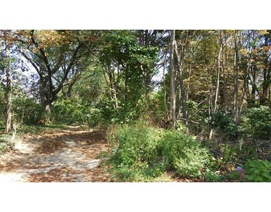 26 Walker St, Weymouth, MA 02188 - photo 2