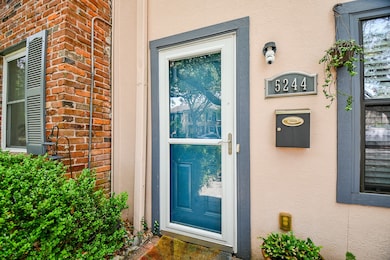 5244 Arboles Dr unit 6, Houston, TX 77035 - photo 4