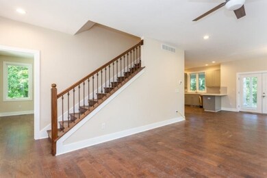 Living stairs into kitchen