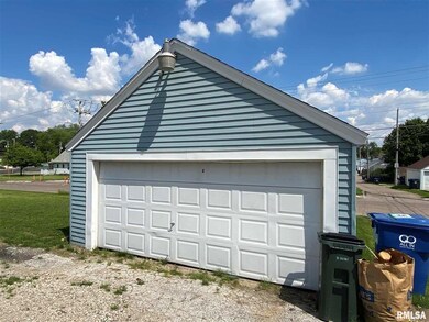 2131 Hickory Grove Rd, Davenport, IA 52804 - photo 6