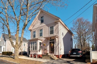 139 Cass St, Portsmouth, NH 03801 - photo 3