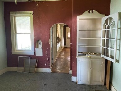 209 W Central Ave, Bluffton, IN 46714 - photo 6