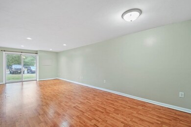 176 Maple Ave unit 5-5, Rutland, MA 01543 - photo 3