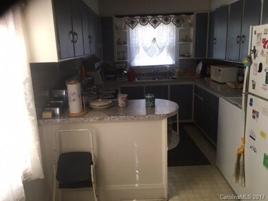 281 Cooper Farm Rd, Statesville, NC 28625 - photo 7