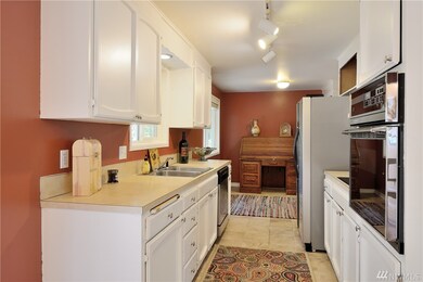 20623 81st Ave W, Edmonds, WA 98026 - photo 7