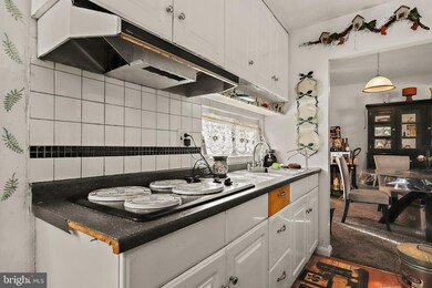 3307 Cresson Ave, Baltimore, MD 21244 - photo 7