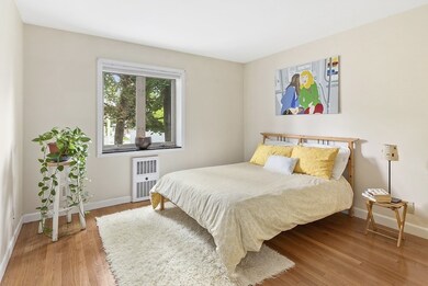 114 Pleasant St unit 102, Arlington, MA 02476 - photo 2