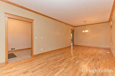 004 living room - IMG_4222_batch