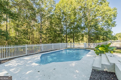 328 Spring Creek Dr, Stockbridge, GA 30281 - photo 2