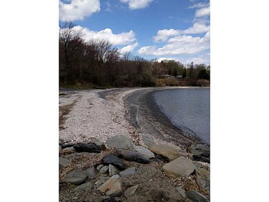 Waterfront/Dock/Pier.