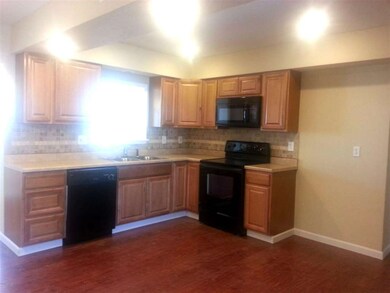 29th-Kitchen4