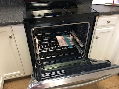 Brand new oven