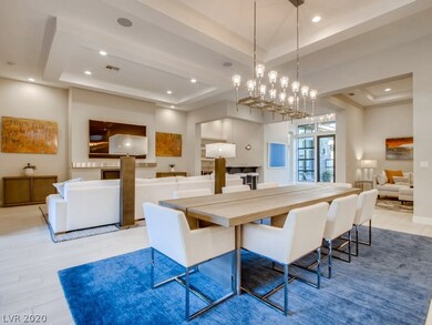 EXTENDED DINING AREA BOASTS RESTORATION HARDWARE O