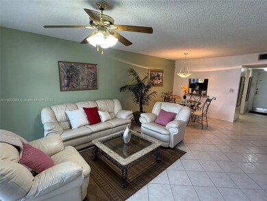 8330 Sands Point Blvd unit 208, Tamarac, FL 33321 - photo 7