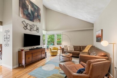 115 Parmenter Rd, Framingham, MA 01701 - photo 3