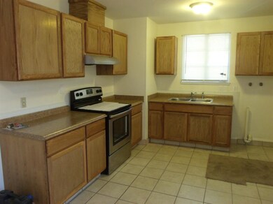 COMPLETELY UPDATED KITCHEN WITH NEW STAINLESS APPL
