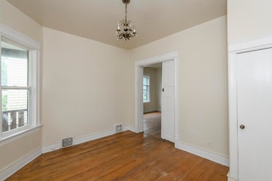 2477 N Richards St unit 2479, Milwaukee, WI 53212 - photo 3