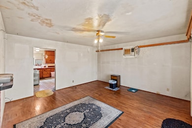 15337 Cedar Rd.-03