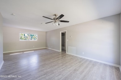 617 Mandalay Rd, Jacksonville, FL 32216 - photo 6