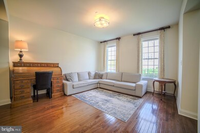 420 Ravenscliff Dr, Media, PA 19063 - photo 5