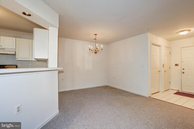 13100 Millhaven Place unit I, Germantown, MD 20874 - photo 6