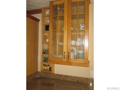 9304 Lester Ln, Henrico, VA 23229 - photo 6