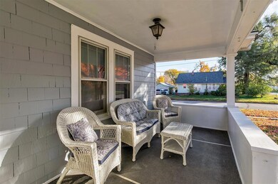 920 S 5th Ave E, Newton, IA 50208 - photo 3