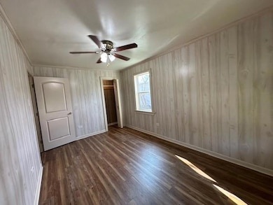 1409 Saint Vincent St, Donaldsonville, LA 70346 - photo 4