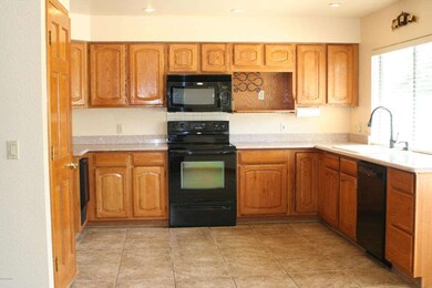 2011 E Redfield Rd, Tempe, AZ 85283 - photo 4
