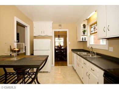 Kitchen - Fully updated kitchen, lots of natural light, eat-in!
