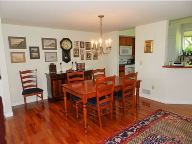 239 Park Rd unit 19B, South Burlington, VT 05403 - photo 6