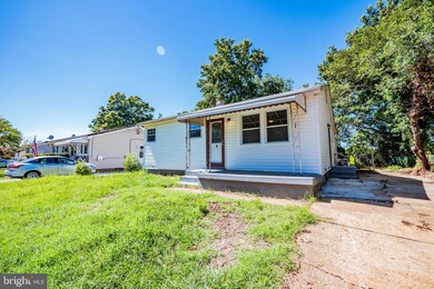 365 Old Line Ave, Laurel, MD 20724 - photo 2