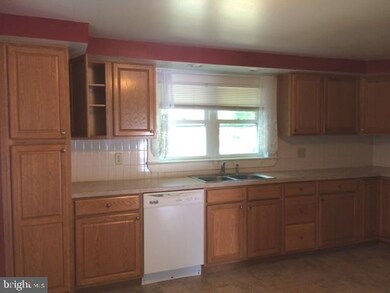 1911 Creek Rd, Glenmoore, PA 19343 - photo 3