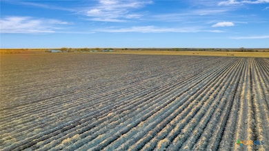 5629 U S 59, Edna, TX 77957 - photo 2