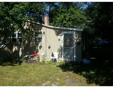 35 Holiday Ln, Leominster, MA 01453 - photo 2