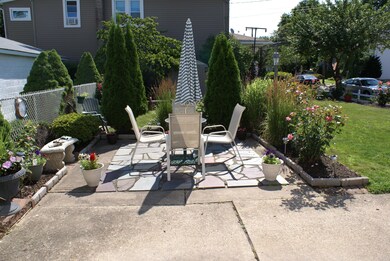 50 Snowden St, Kingston, PA 18704 - photo 4