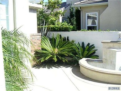 entry fountain