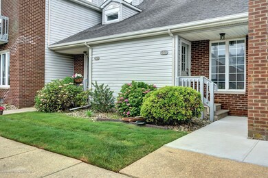 25 Meadow Ave unit 60, Monmouth Beach, NJ 07750 - photo 3