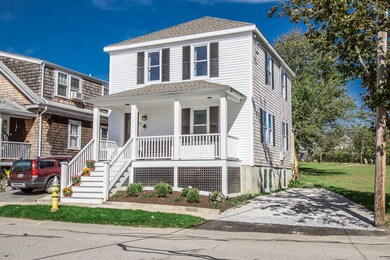 22 County St, Newport, RI 02840 - photo 2