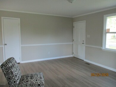 1018 Daniel Dr, Jacksonville, NC 28540 - photo 4