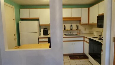 27 Fuller Rd unit 4, Foxboro, MA 02035 - photo 3