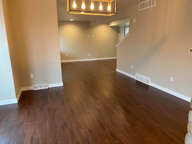 818 N 6th St, Manitowoc, WI 54220 - photo 5