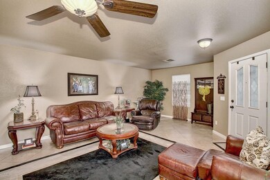 0006-Linder - 8445 (7)