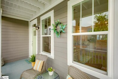 300 Maitland Dr, Greenville, SC 29617 - photo 4