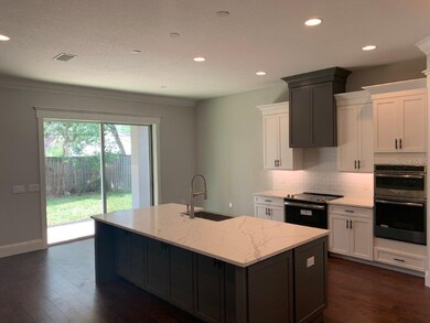 3623 E Clark Cir, Tampa, FL 33629 - photo 7