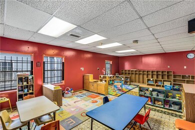 Playroom featuring a drop ceiling
